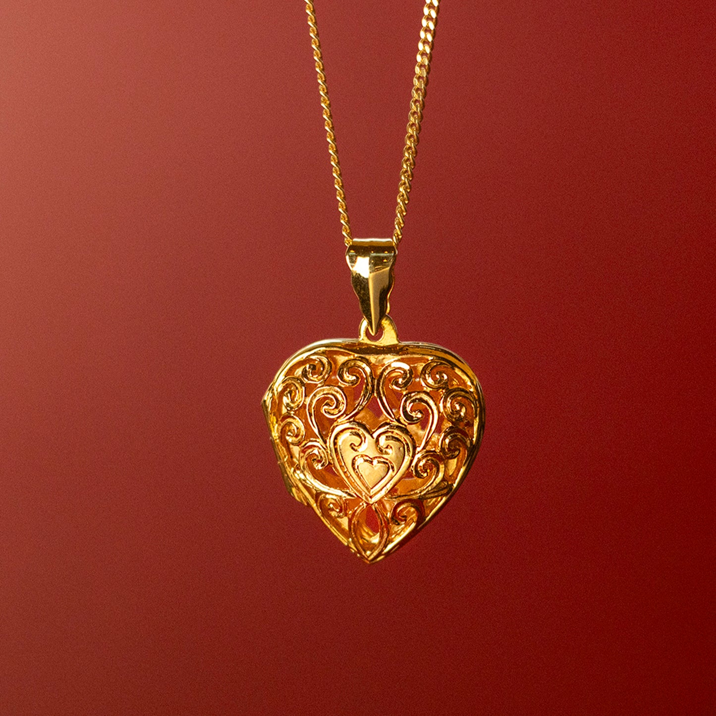 Heart Locket Necklace | Gold