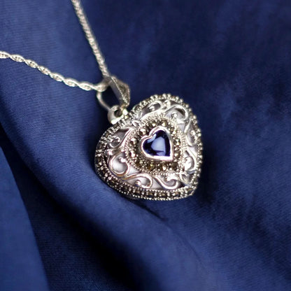 Sapphire Vintage Heart Locket | White Gold