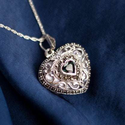 Sapphire Vintage Heart Locket | Silver