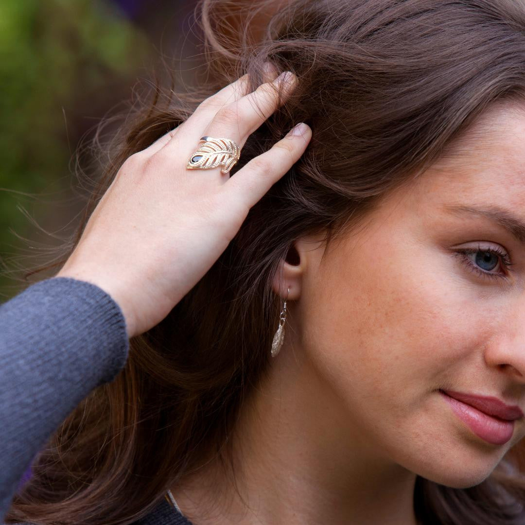 Feather drop store earrings silver